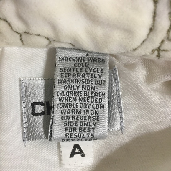 Chico’s Quilted Vest Size XL - Picture 7 of 8